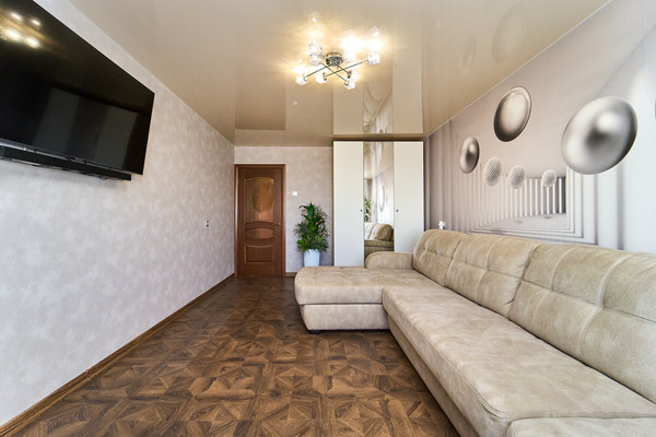 Продам трехкомнатную (3-комн.) квартиру, им. 40-летия Победы ул, 33к6, Краснодар г