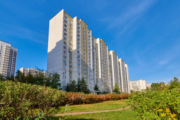 Продам трехкомнатную (3-комн.) квартиру, Братиславская ул, 19к2, Москва г
