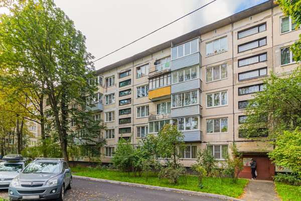 Продам двухкомнатную (2-комн.) квартиру, Тельмана ул, 42, Санкт-Петербург г