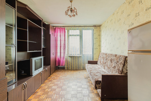 Продам двухкомнатную (2-комн.) квартиру, Тельмана ул, 42, Санкт-Петербург г