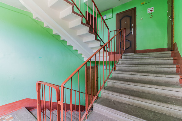 Продам двухкомнатную (2-комн.) квартиру, Тельмана ул, 42, Санкт-Петербург г