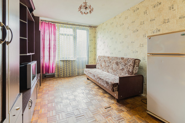Продам двухкомнатную (2-комн.) квартиру, Тельмана ул, 42, Санкт-Петербург г