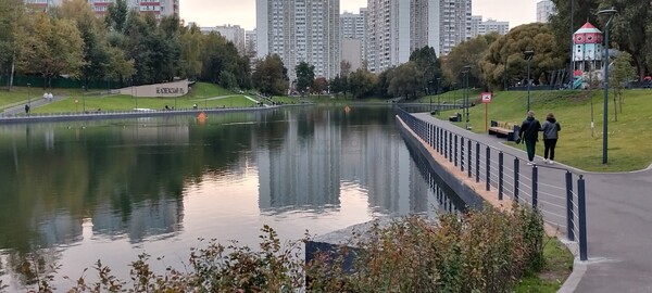 Продам однокомнатную (1-комн.) квартиру, Беловежская ул, 95, Москва г