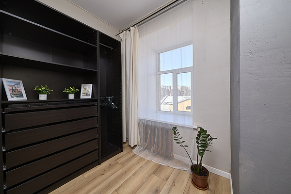 Продам 2-комн. в 5-комн. квартире, Марата ул, 50, Санкт-Петербург г