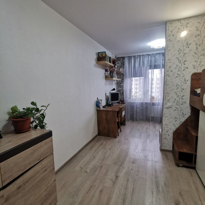 Продам двухкомнатную (2-комн.) квартиру, Ленинский пр-кт, 76к1, Санкт-Петербург г