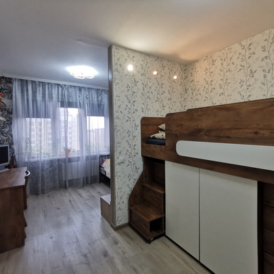 Продам двухкомнатную (2-комн.) квартиру, Ленинский пр-кт, 76к1, Санкт-Петербург г