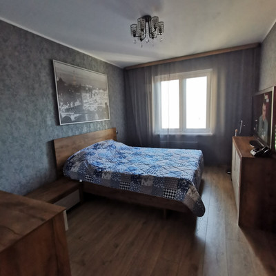Продам двухкомнатную (2-комн.) квартиру, Ленинский пр-кт, 76к1, Санкт-Петербург г