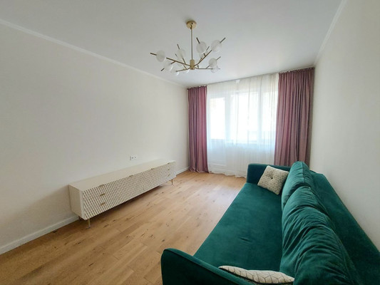 Продам двухкомнатную (2-комн.) квартиру, 3-я Мытищинская ул, 3к2, Москва г