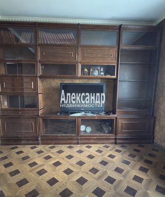 Продам многокомнатную квартиру, Краснопутиловская ул, 76к2, Санкт-Петербург г