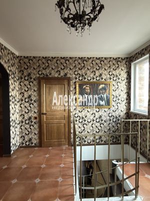 Продам многокомнатную квартиру, Краснопутиловская ул, 76к2, Санкт-Петербург г