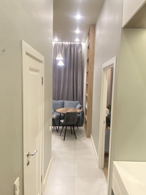 Продам однокомнатную (1-комн.) квартиру, Рябиновая ул, 7к1, Бородки д