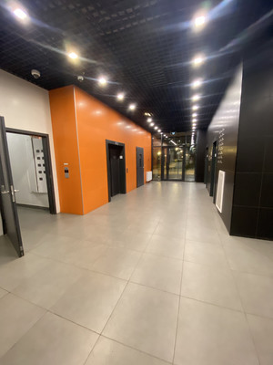 Продам однокомнатную (1-комн.) квартиру, Рябиновая ул, 7к1, Бородки д