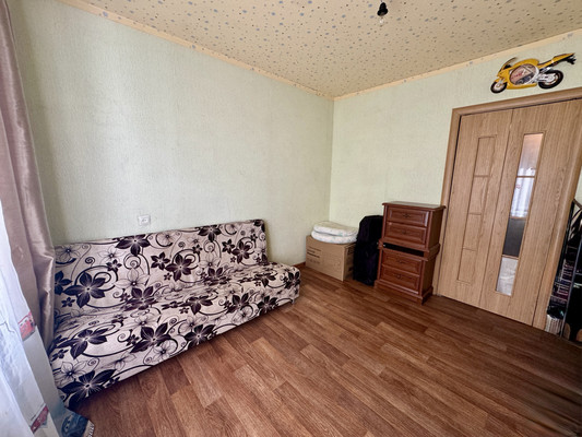 Продам двухкомнатную (2-комн.) квартиру, Центральная ул, 13, совхоза &amp;quot;Раменское&amp;quot; п