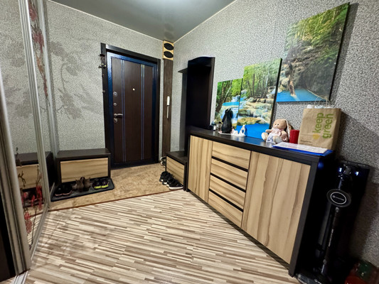 Продам двухкомнатную (2-комн.) квартиру, Центральная ул, 13, совхоза &amp;quot;Раменское&amp;quot; п