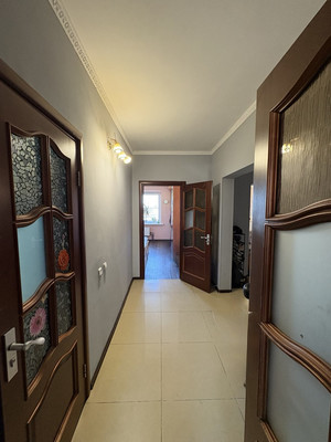 Продам трехкомнатную (3-комн.) квартиру, Старо-Кузьмихинская ул, 48, Иркутск г