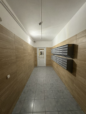 Продам трехкомнатную (3-комн.) квартиру, Старо-Кузьмихинская ул, 48, Иркутск г