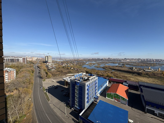 Продам трехкомнатную (3-комн.) квартиру, Старо-Кузьмихинская ул, 48, Иркутск г