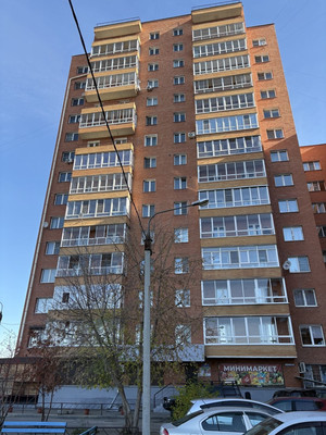 Продам трехкомнатную (3-комн.) квартиру, Старо-Кузьмихинская ул, 48, Иркутск г