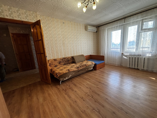 Продам двухкомнатную (2-комн.) квартиру, Набережная ул, 1, Корткерос с