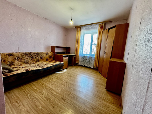 Продам двухкомнатную (2-комн.) квартиру, Набережная ул, 1, Корткерос с