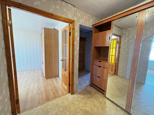 Продам двухкомнатную (2-комн.) квартиру, Набережная ул, 1, Корткерос с