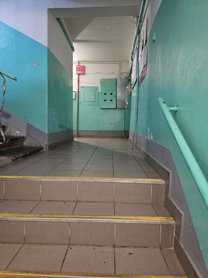 Продам многокомнатную квартиру, Мира пр-кт, 42, Великий Новгород г