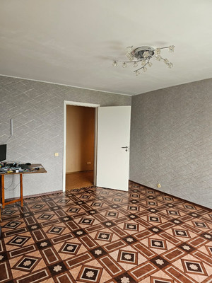 Продам многокомнатную квартиру, Мира пр-кт, 42, Великий Новгород г