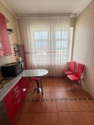 Продам однокомнатную (1-комн.) квартиру, Дунина-Горкавича ул, 15, Ханты-Мансийск г