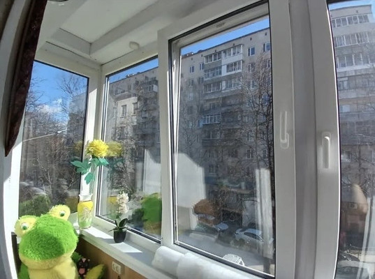 Продам двухкомнатную (2-комн.) квартиру, Ленинского Комсомола пр-кт, 34, Видное г
