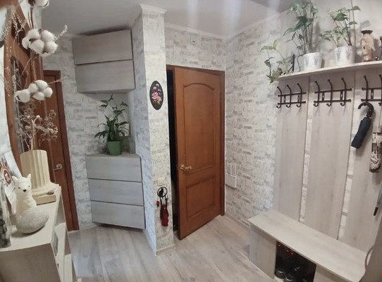 Продам двухкомнатную (2-комн.) квартиру, Ленинского Комсомола пр-кт, 34, Видное г