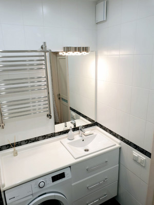 Продам двухкомнатную (2-комн.) квартиру, Северный (Купелинка мкр) кв-л, 5, Сапроново д