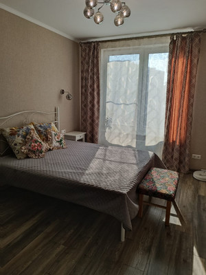 Продам двухкомнатную (2-комн.) квартиру, Центральный (Купелинка мкр) кв-л, 1кВасне, Сапроново д
