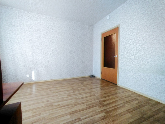 Продам однокомнатную (1-комн.) квартиру, Героев Панфиловцев ул, 9к4, Москва г