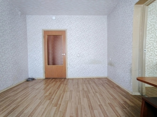 Продам однокомнатную (1-комн.) квартиру, Героев Панфиловцев ул, 9к4, Москва г