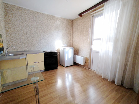Продам однокомнатную (1-комн.) квартиру, Героев Панфиловцев ул, 9к4, Москва г