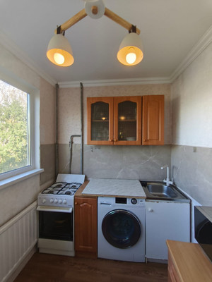 Продам трехкомнатную (3-комн.) квартиру, Лётчика Пилютова ул, 5, Санкт-Петербург г