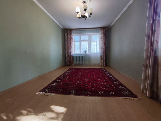 Продам трехкомнатную (3-комн.) квартиру, Великанова ул, 11к1, Рязань г