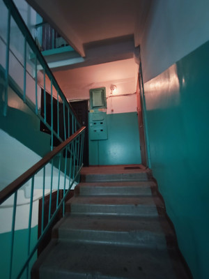 Продам трехкомнатную (3-комн.) квартиру, Великанова ул, 11к1, Рязань г