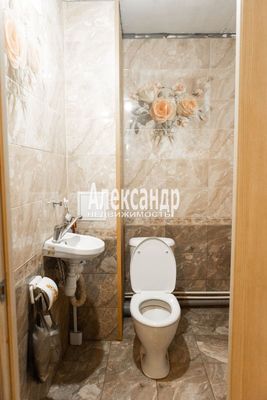 Продам двухкомнатную (2-комн.) квартиру, Западный проезд, 11Ак1, имени Свердлова гп