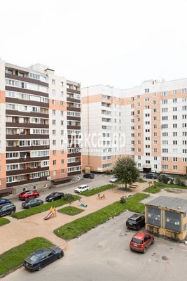 Продам двухкомнатную (2-комн.) квартиру, Западный проезд, 11Ак1, имени Свердлова гп