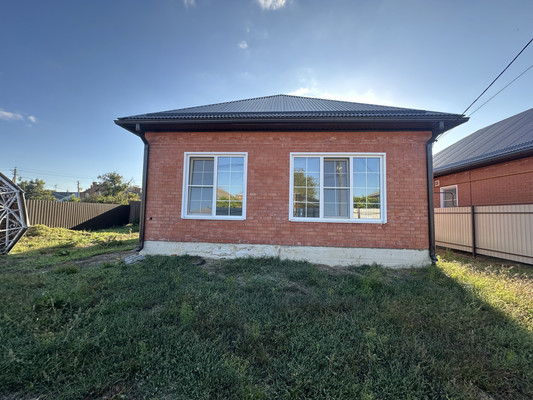 Продам дом, Московская ул, 7, Новокубанск г, 0 км от города