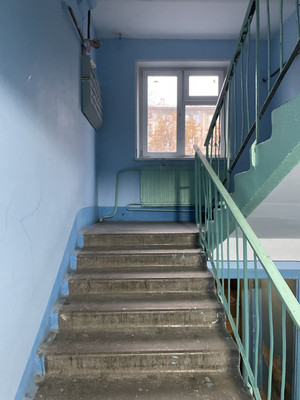 Продам двухкомнатную (2-комн.) квартиру, Фестивальная ул, 18, Апатиты г