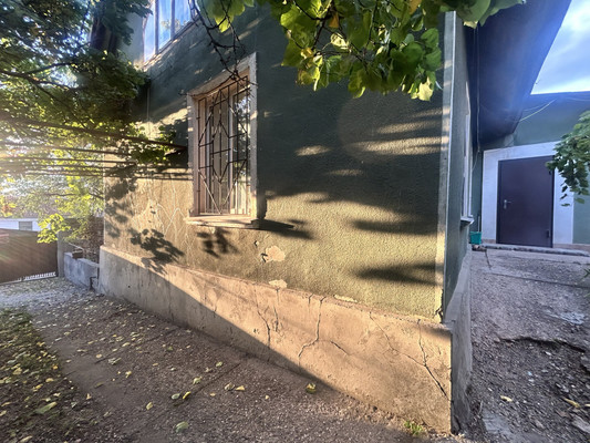 Продам дом, Коцюбинского ул, 13/11, Симферополь г, 0 км от города