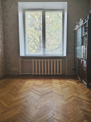 Продам трехкомнатную (3-комн.) квартиру, Университетский пр-кт, 4, Москва г