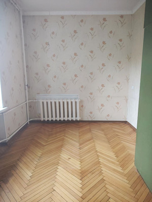 Продам трехкомнатную (3-комн.) квартиру, Университетский пр-кт, 4, Москва г