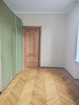 Продам трехкомнатную (3-комн.) квартиру, Университетский пр-кт, 4, Москва г