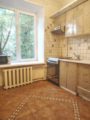 Продам трехкомнатную (3-комн.) квартиру, Университетский пр-кт, 4, Москва г