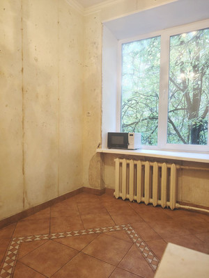 Продам трехкомнатную (3-комн.) квартиру, Университетский пр-кт, 4, Москва г