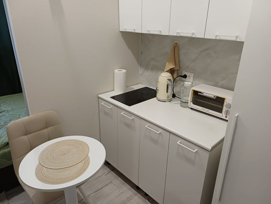 Продам комнату в 3-комн. квартире, Космонавтов ул, 8, Великий Новгород г