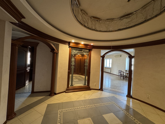 Продам многокомнатную квартиру, Ломоносовский пр-кт, 7к5, Москва г
